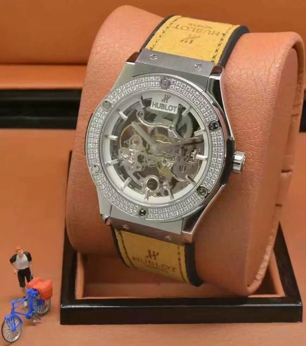 HUBLOT GENEVE Watch 409